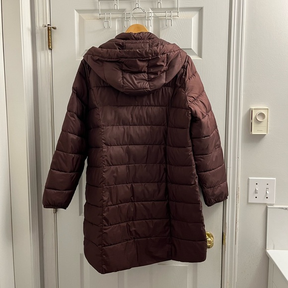 Reitmans - Burgandy Long Puffer Coat - Size XL - Picture 2 of 3